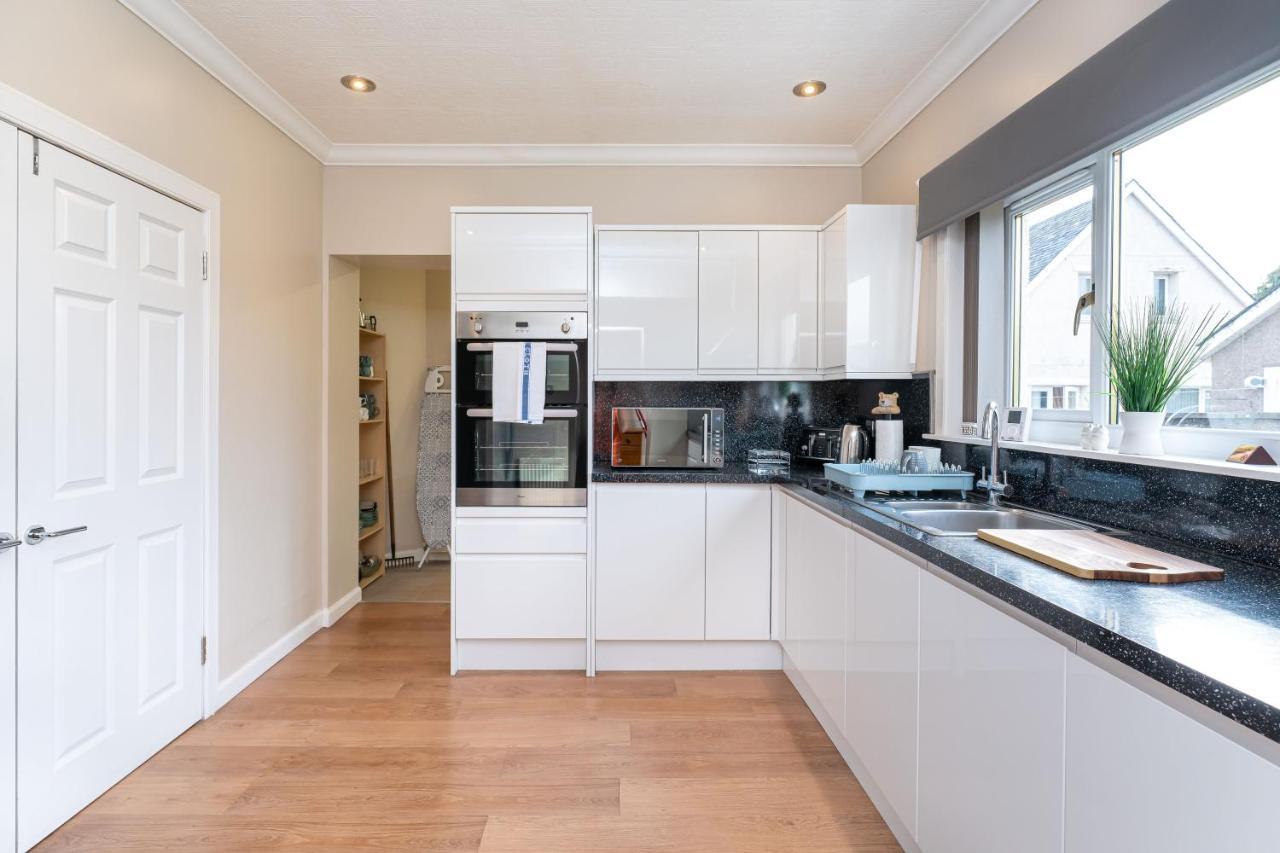 New Four Bedroom House - All Rooms Ensuite Stirling Exterior foto