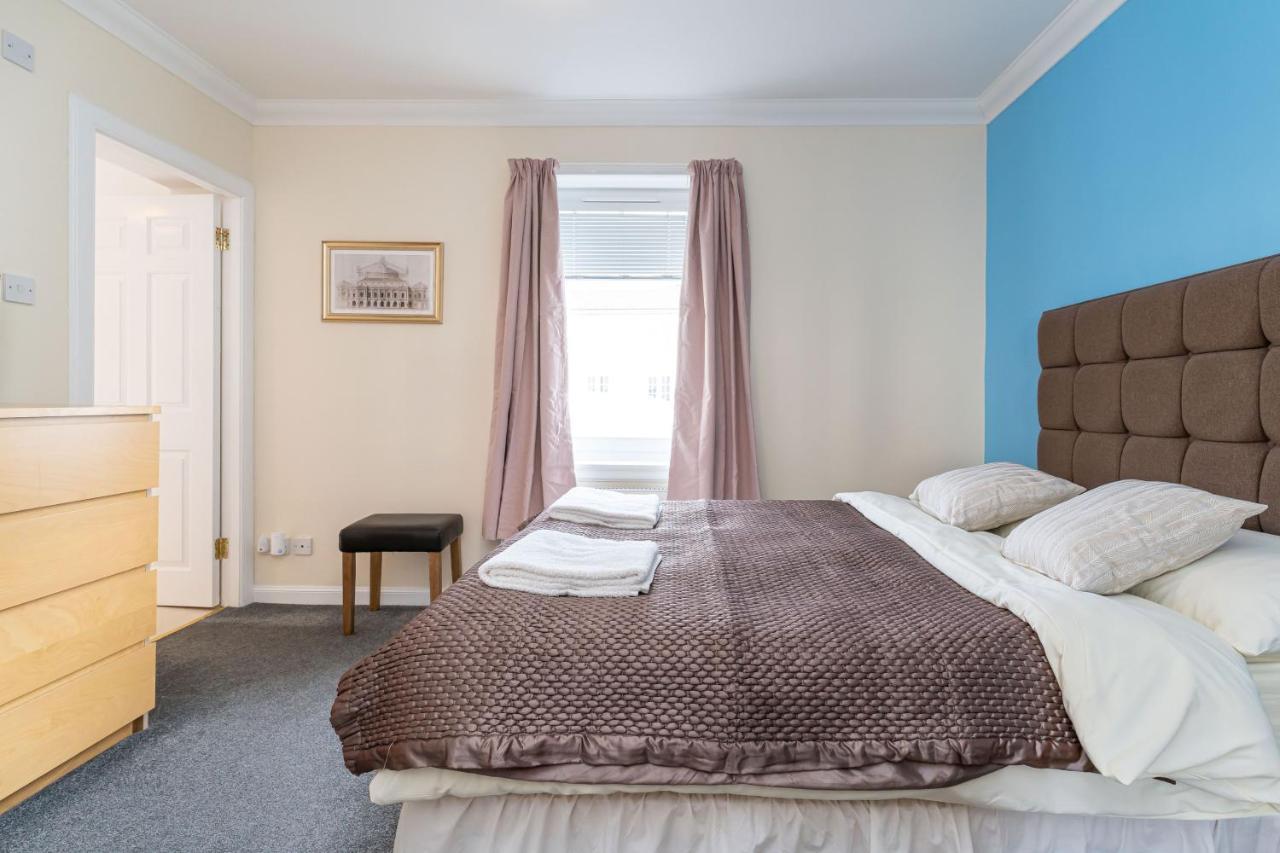 New Four Bedroom House - All Rooms Ensuite Stirling Exterior foto
